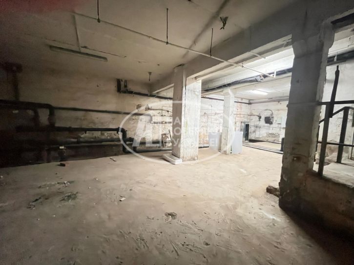 Помещение свободного назначения улица Кутузова, 21