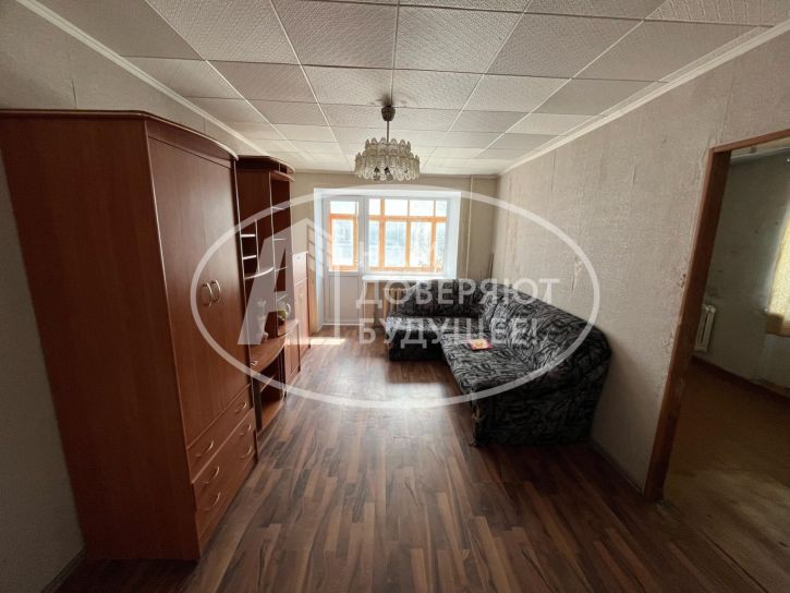 3-комн квартира улица 50 лет ВЛКСМ, 13