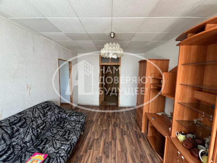 3-комн квартира улица 50 лет ВЛКСМ, 13