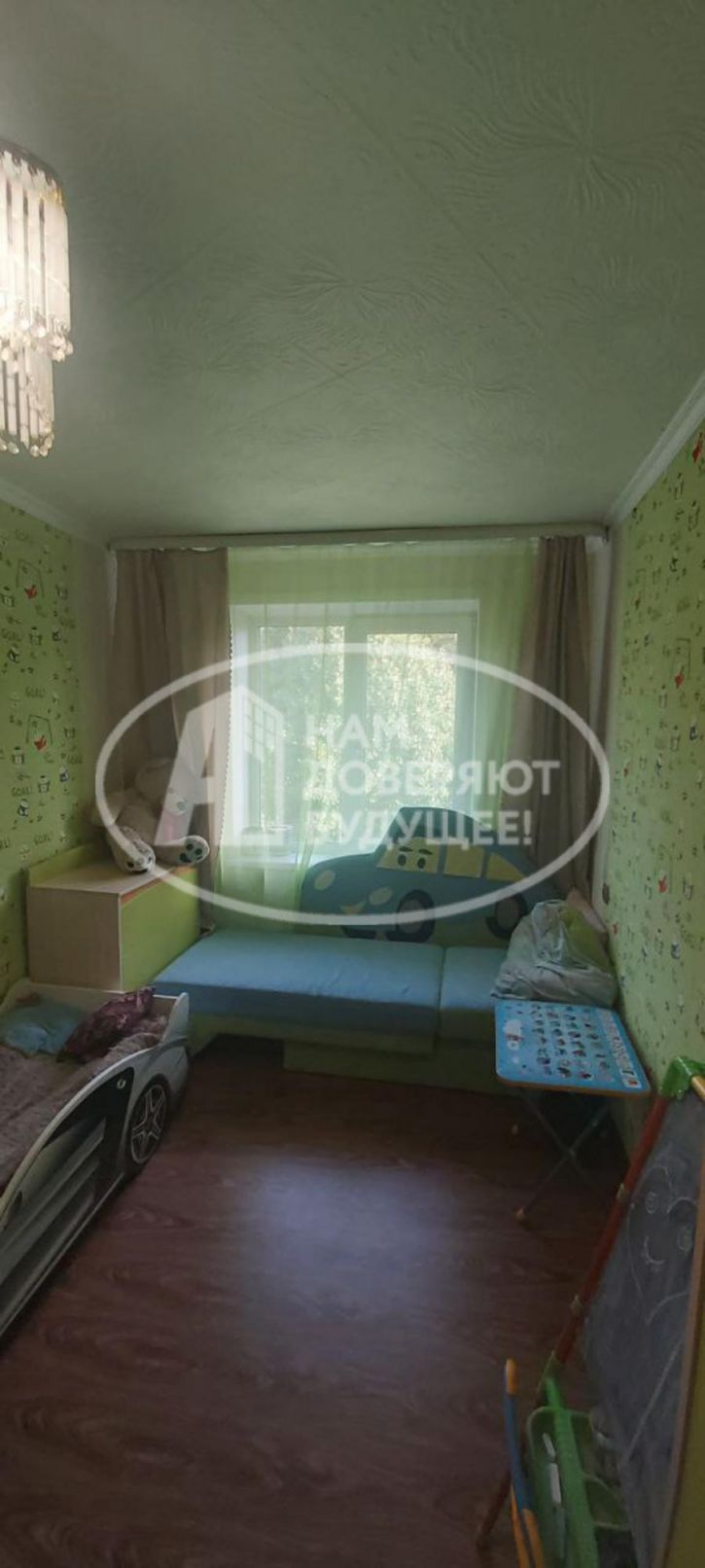 3-комн квартира улица 50 лет ВЛКСМ, 18