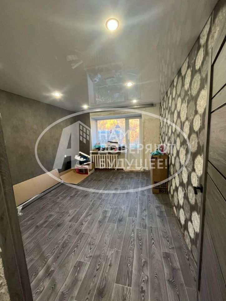 2-комн квартира улица Матросова, 15