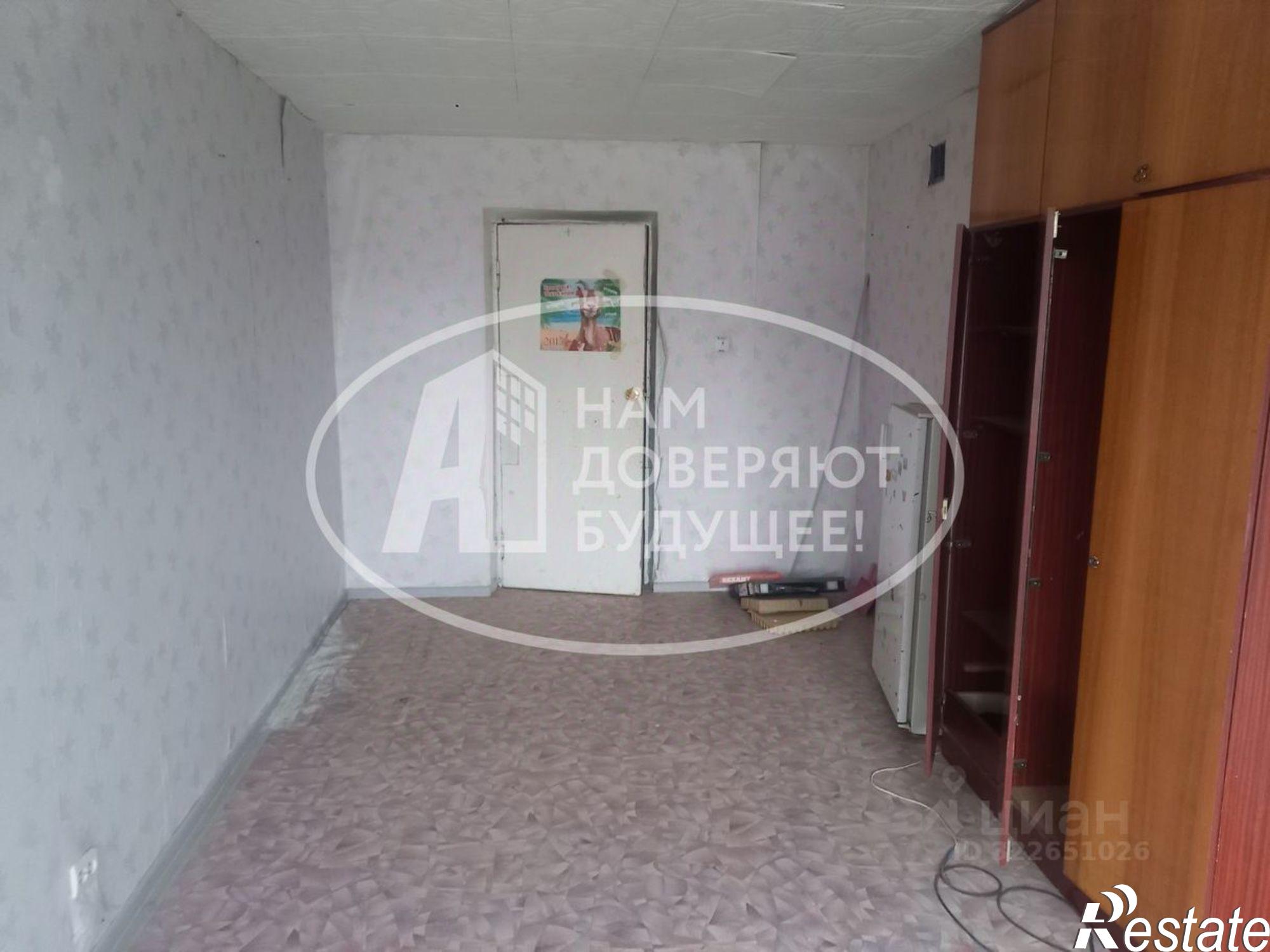 Купить комнату за 290 000 рублей на ул Молодежная, 3