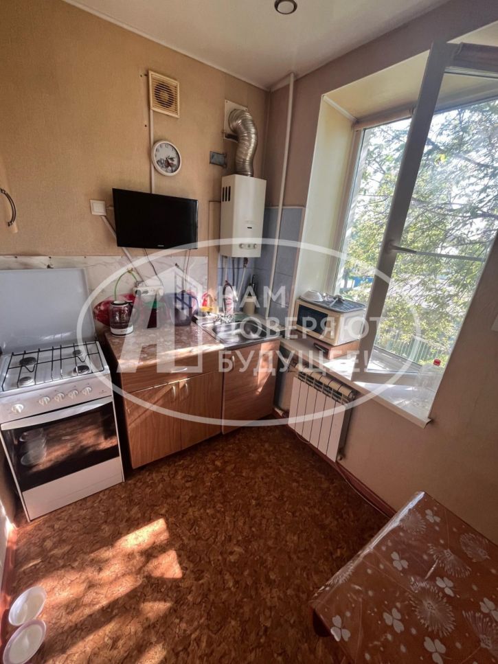 2-комн квартира Высотная улица, 17А