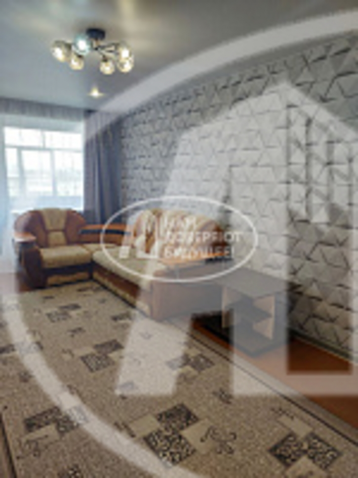 2-комн квартира Коммунистическая улица, 25