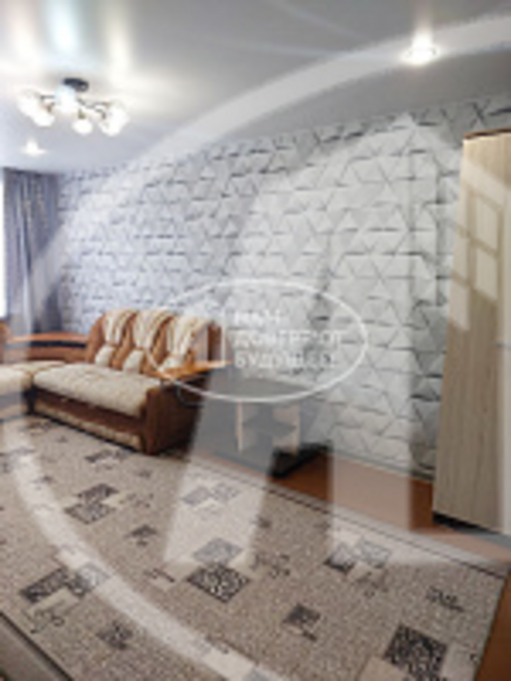 2-комн квартира Коммунистическая улица, 25