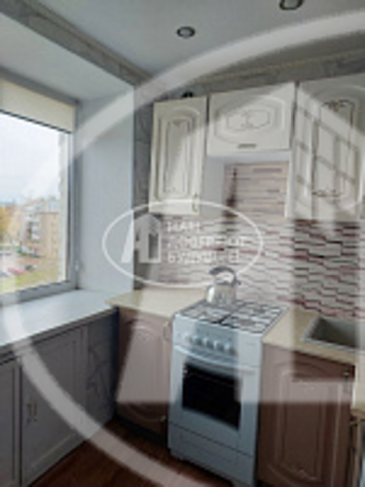 2-комн квартира Коммунистическая улица, 25