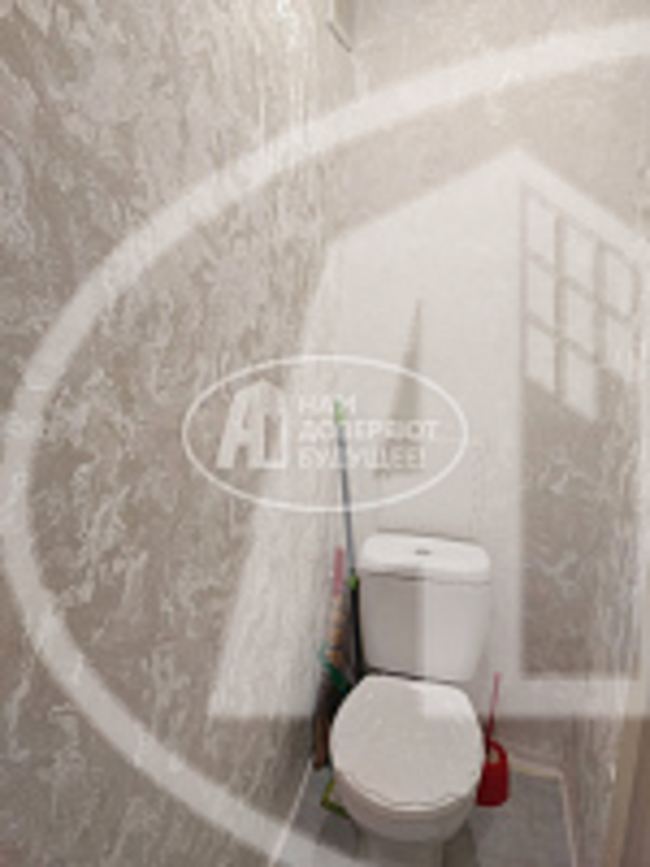 2-комн квартира Коммунистическая улица, 25