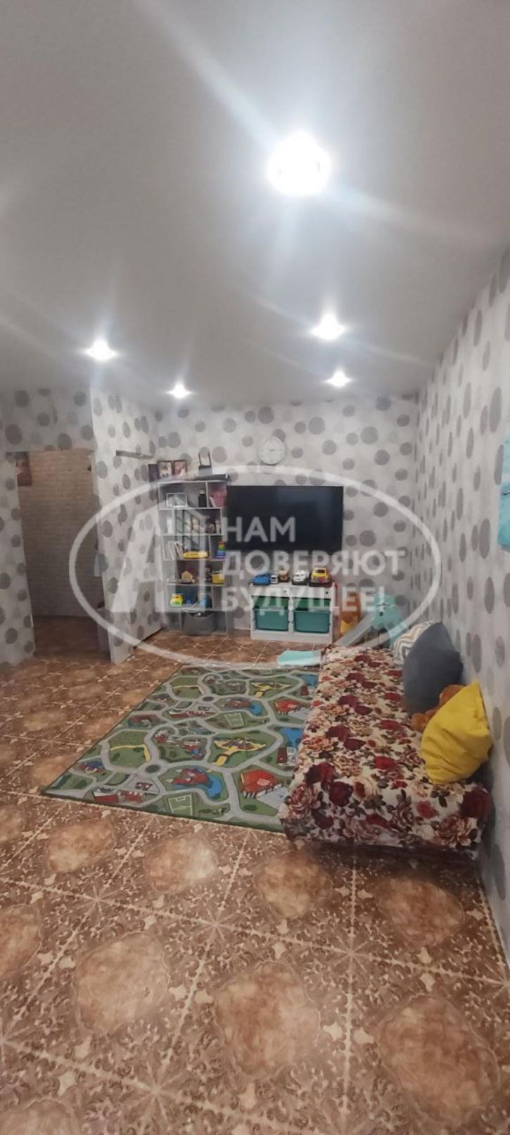 2-комн квартира улица Матросова, 21