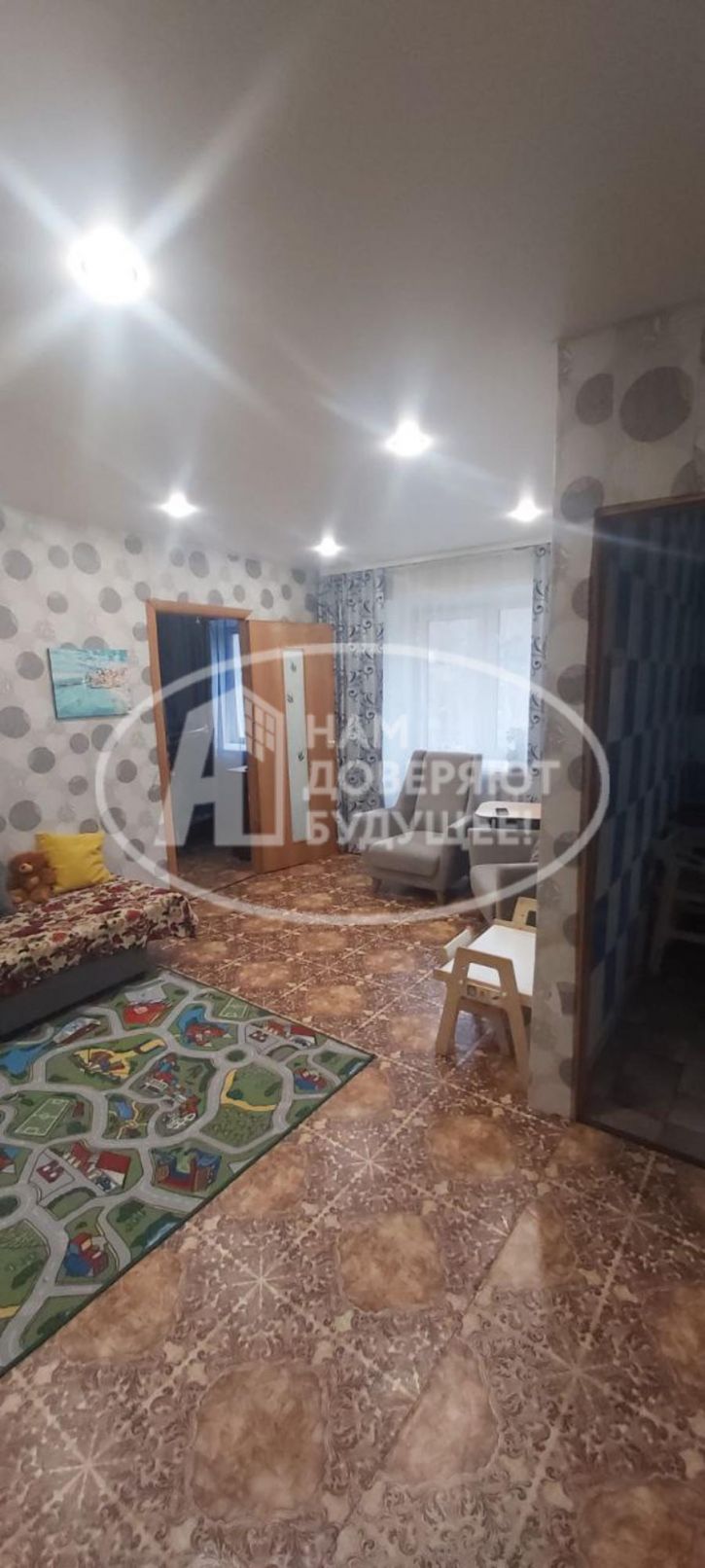 2-комн квартира улица Матросова, 21