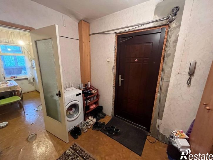 3-комн квартира пер Строителей, 3,  д. 3