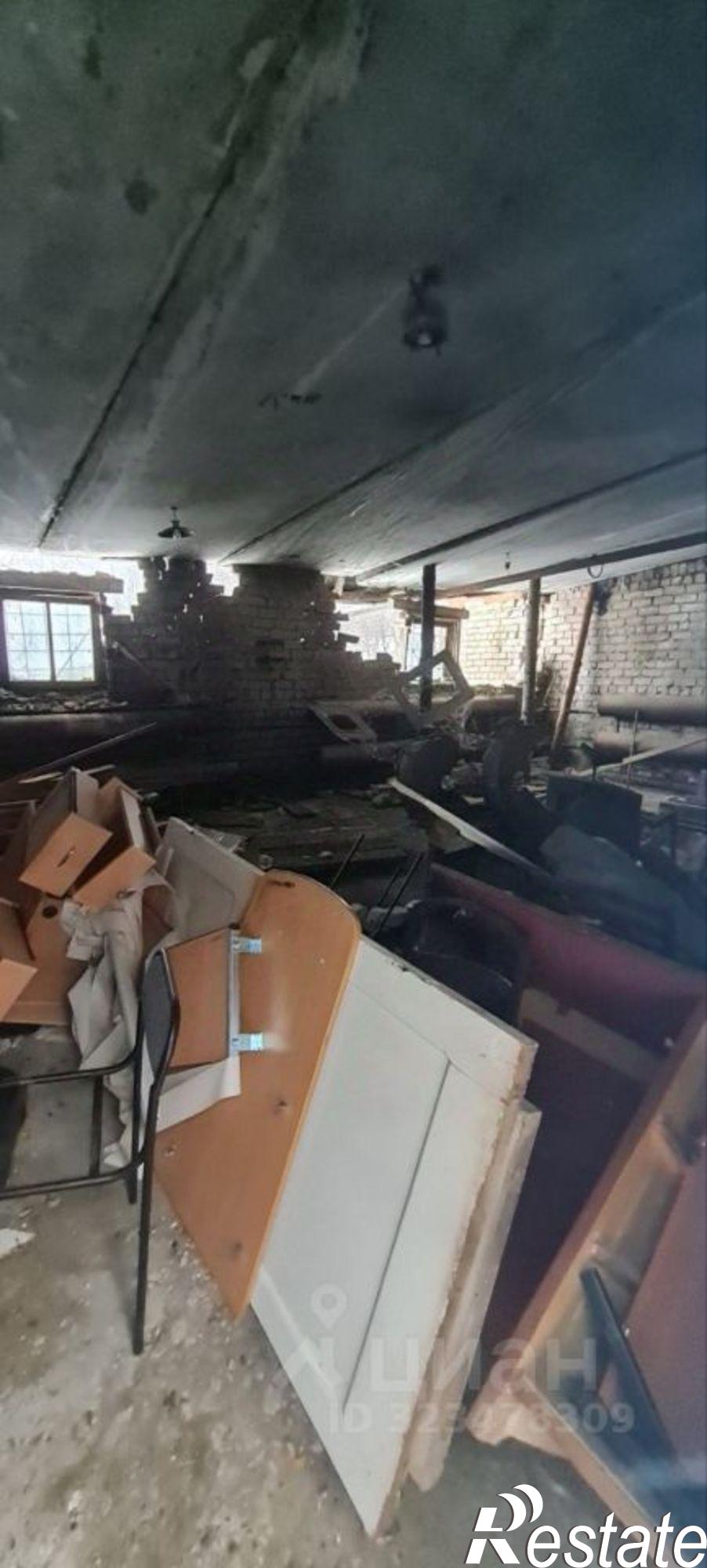 Купить гараж, место в паркинге за 142 182 рублей на ул Комсомольская, 68