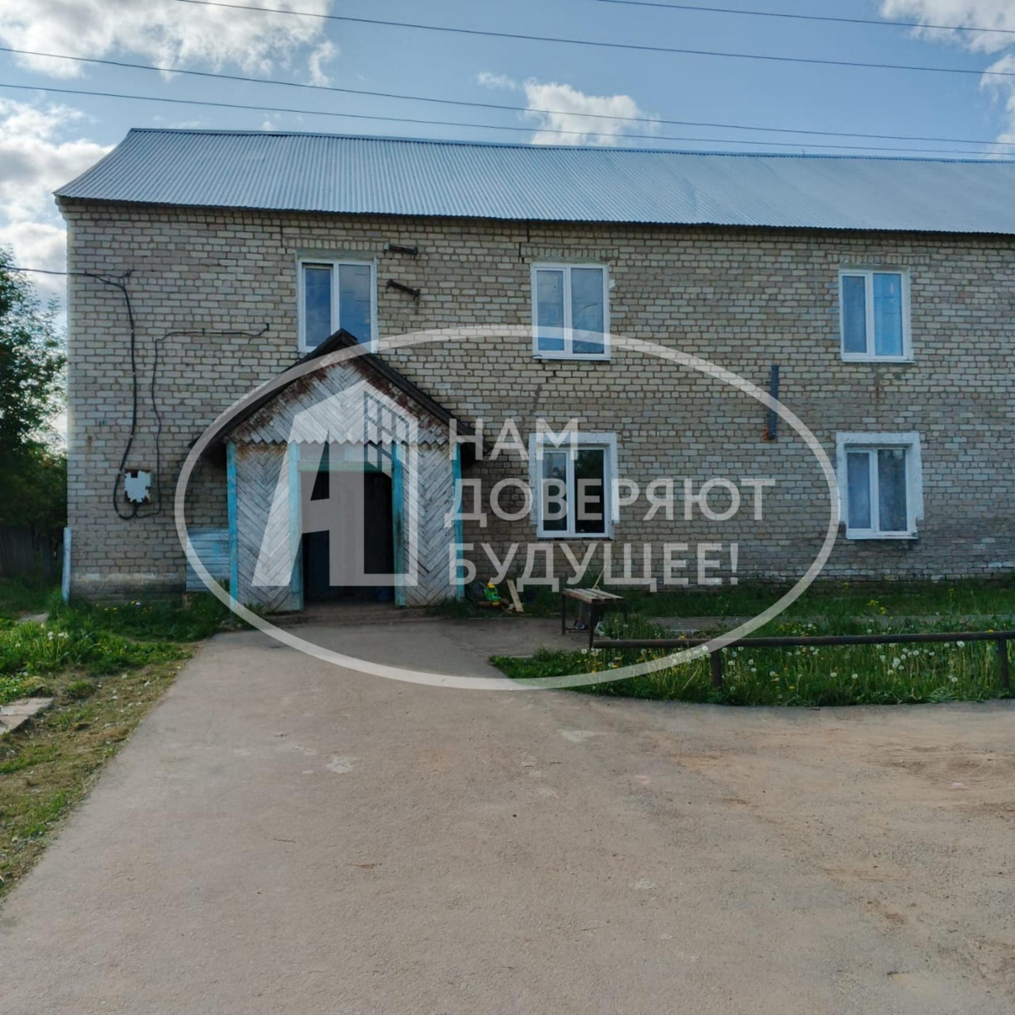 Купить комнату за 500 000 рублей на улица 50 лет Октября, 23