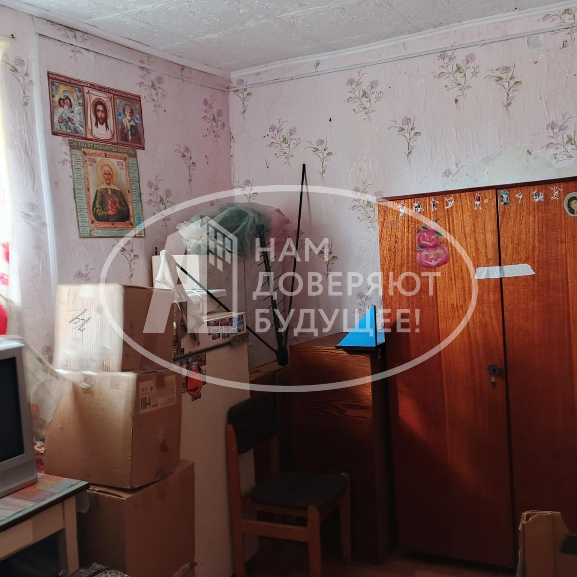 Купить комнату за 500 000 рублей на улица 50 лет Октября, 23