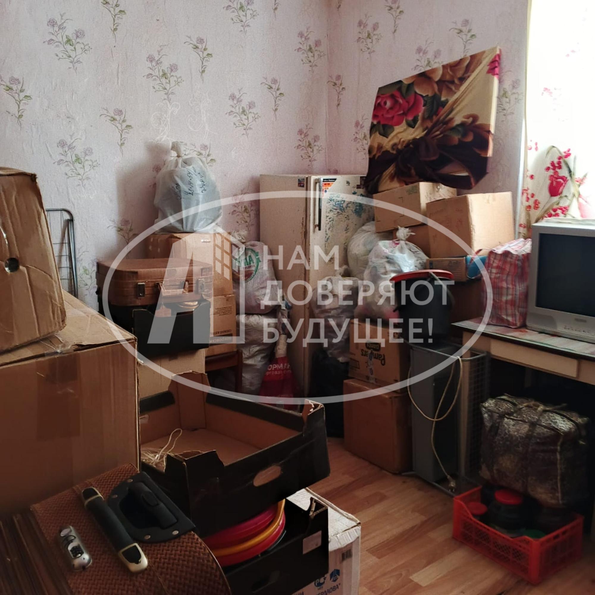 Купить комнату за 500 000 рублей на улица 50 лет Октября, 23