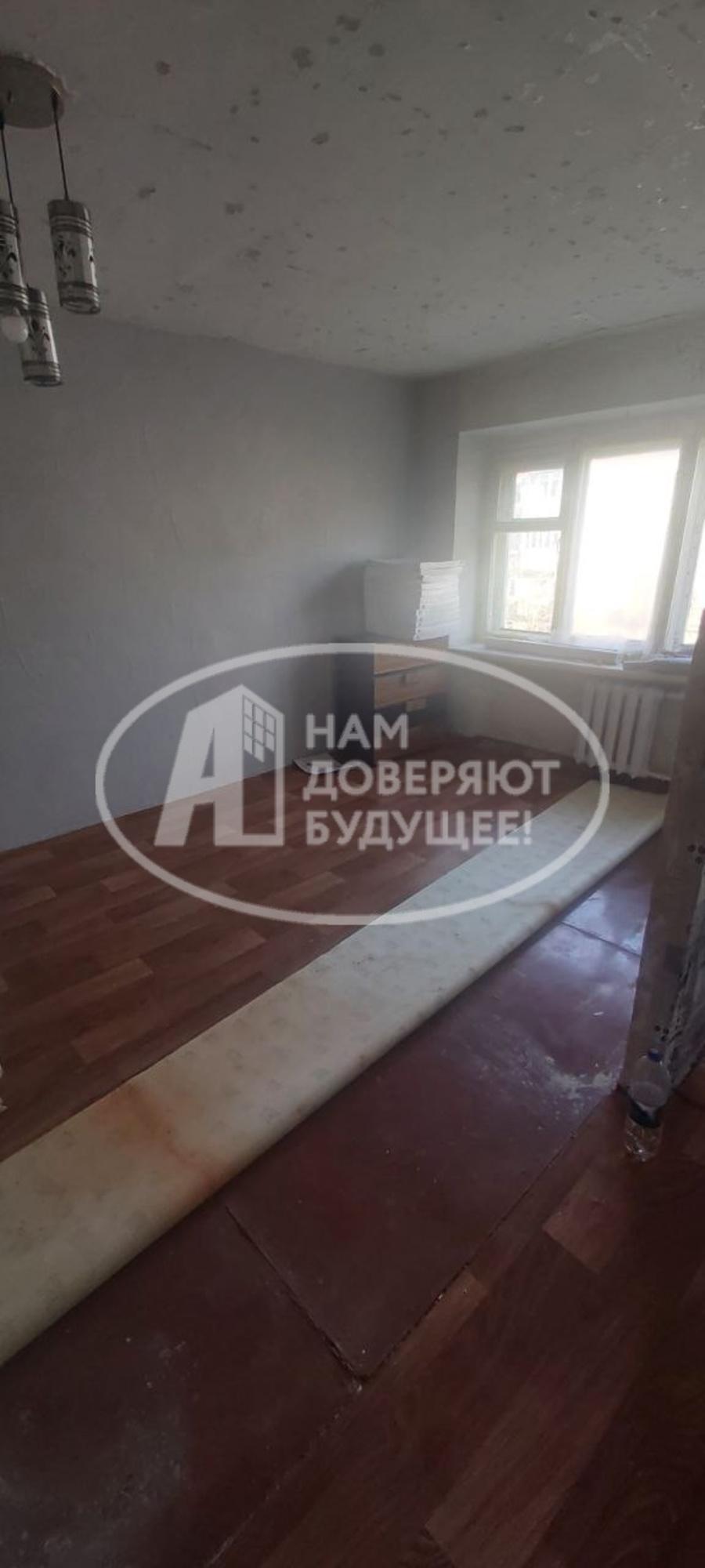 Купить квартиру за 1 400 000 рублей на Лысьвенская улица, 78