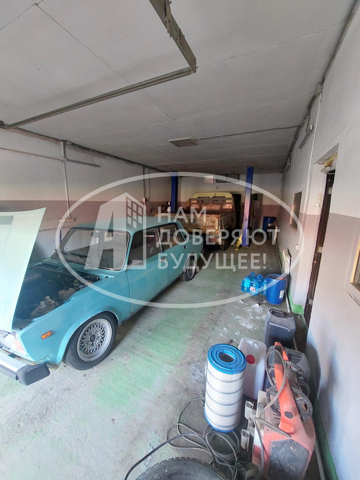 Купить дачу, дом, коттедж за 6 500 000 рублей на улица Коммунаров, 90А