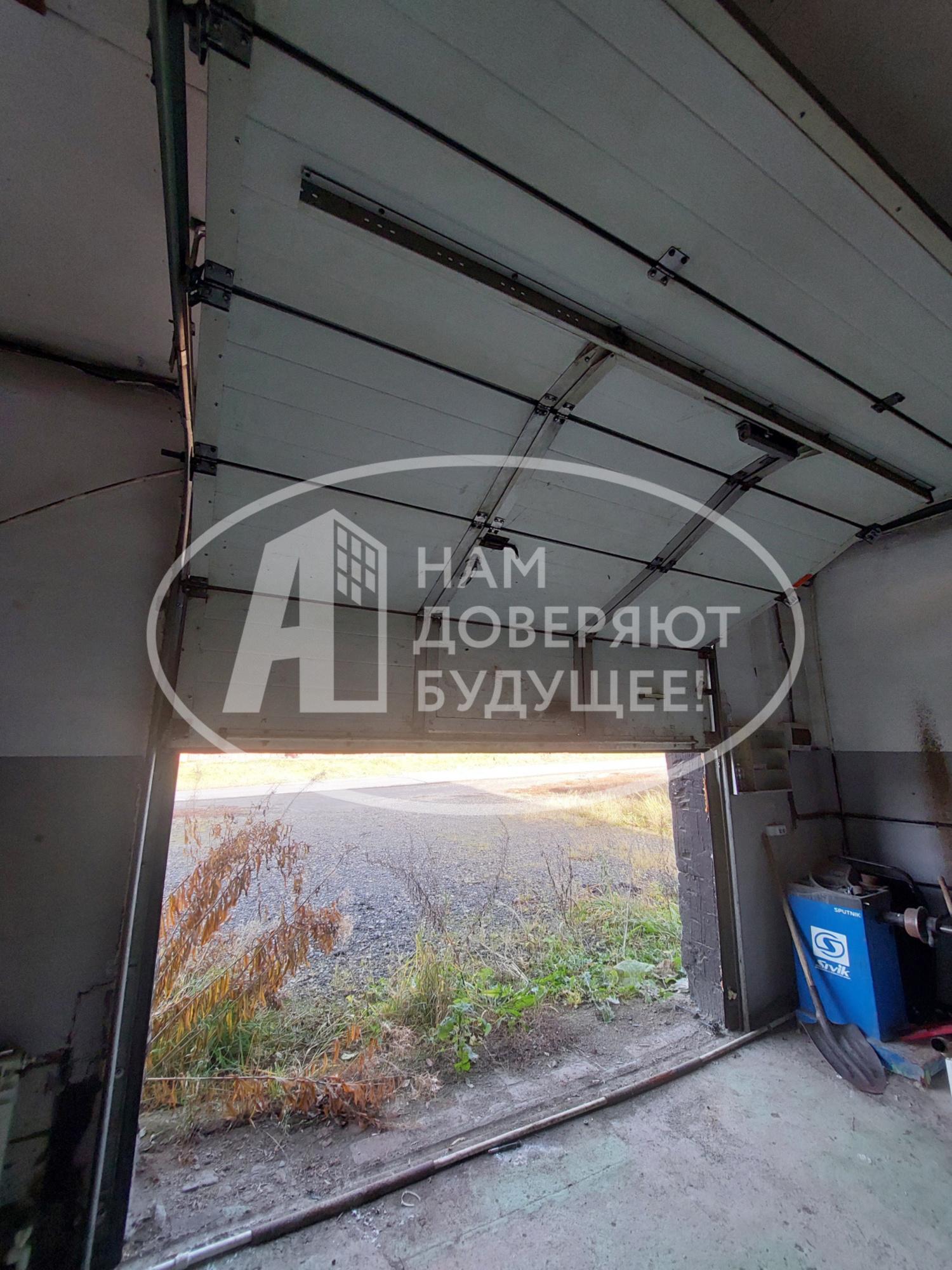 Купить дачу, дом, коттедж за 6 500 000 рублей на улица Коммунаров, 90А