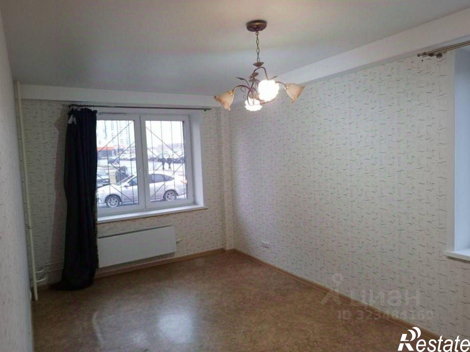 Купить квартиру за 2 300 000 рублей на ул Строителей, 12