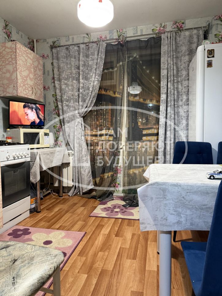 2-комн квартира улица Ветеранов войны, 6