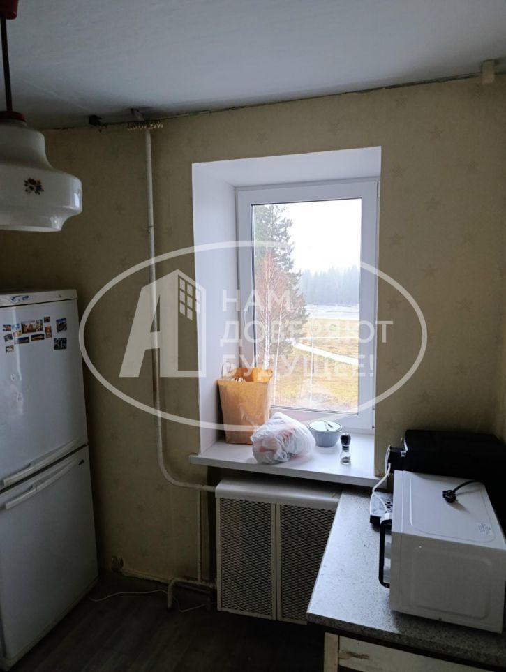 1-комн квартира Коммунистическая улица, 2