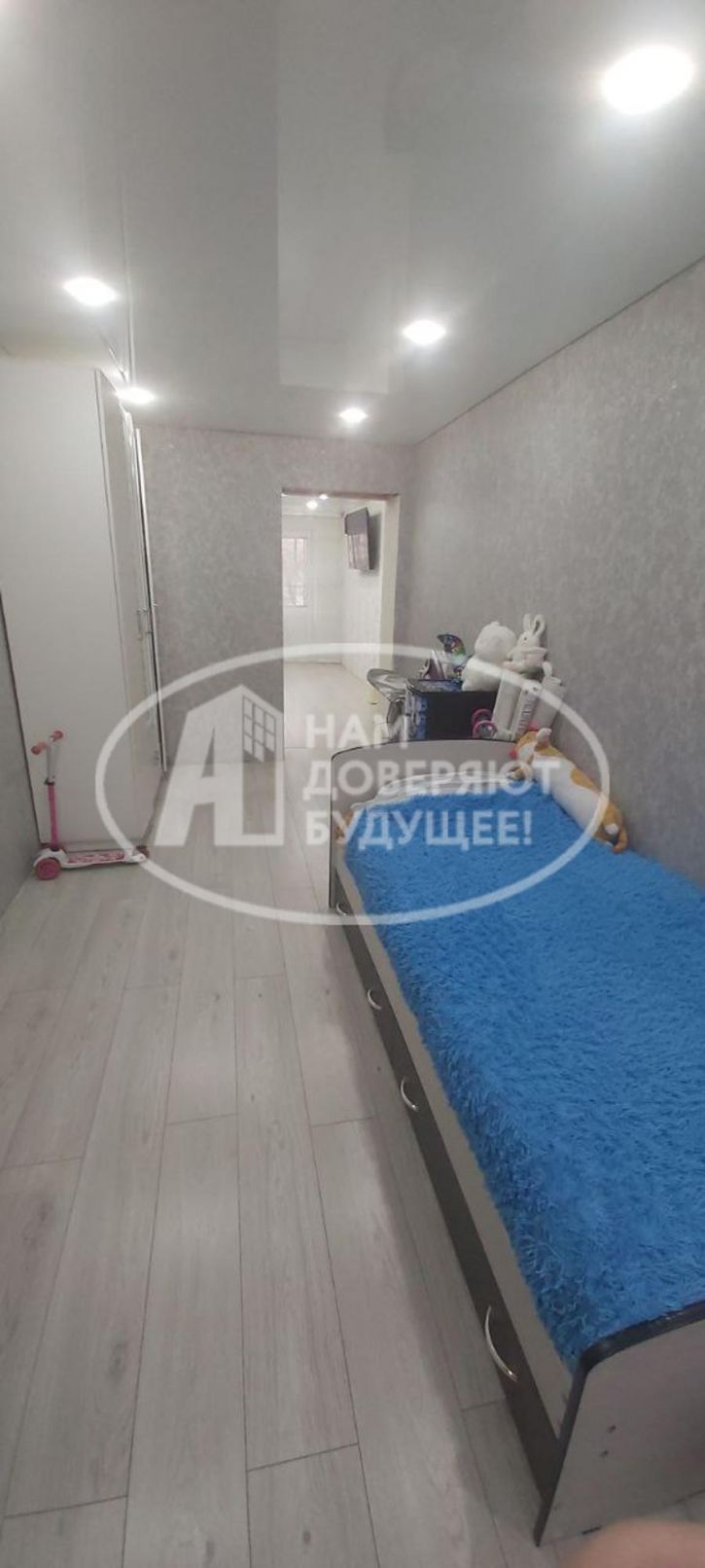 3-комн квартира улица 50 лет ВЛКСМ, 13