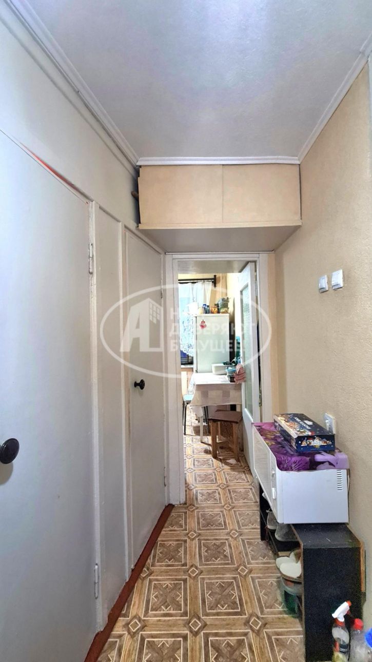 3-комн квартира улица Декабристов, 7