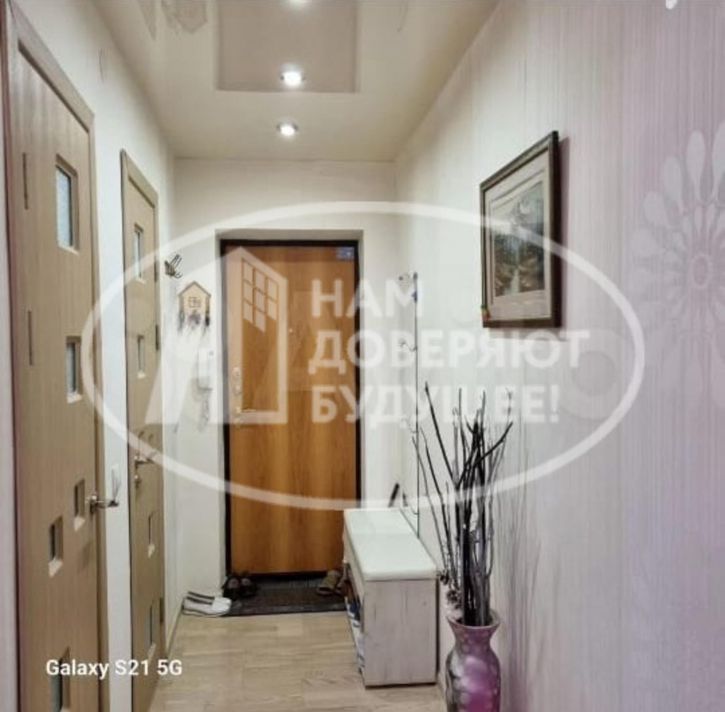 2-комн квартира улица Декабристов, 32