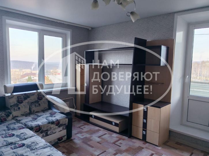 2-комн квартира улица Никонова, 20