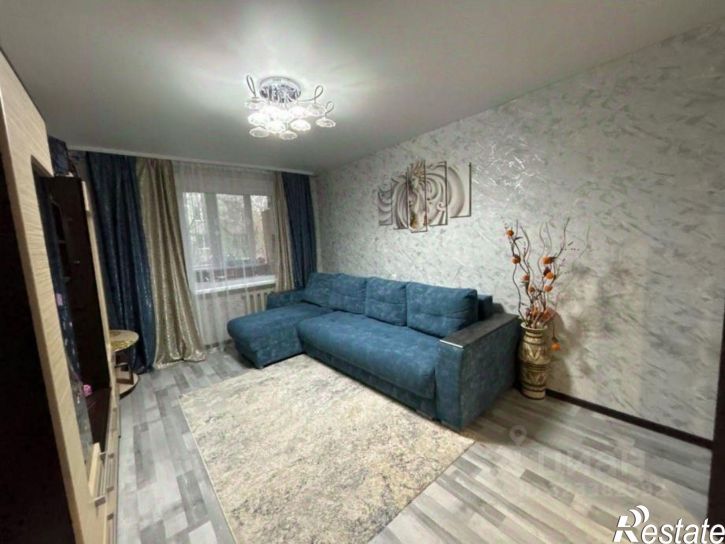 2-комн квартира ул Парижской Коммуны, 28,  д. 28