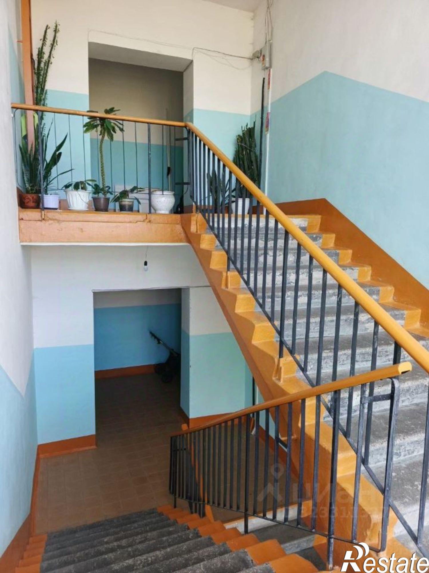 Купить квартиру за 3 100 000 рублей на Батальонная улица, 7