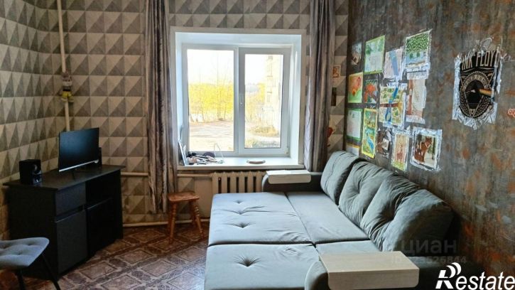 2-комн квартира улица Лоскутова, 3,  д. 3