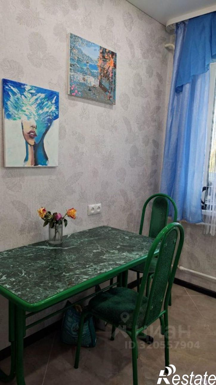 3-комн квартира ул Мира, 128,  д. 128