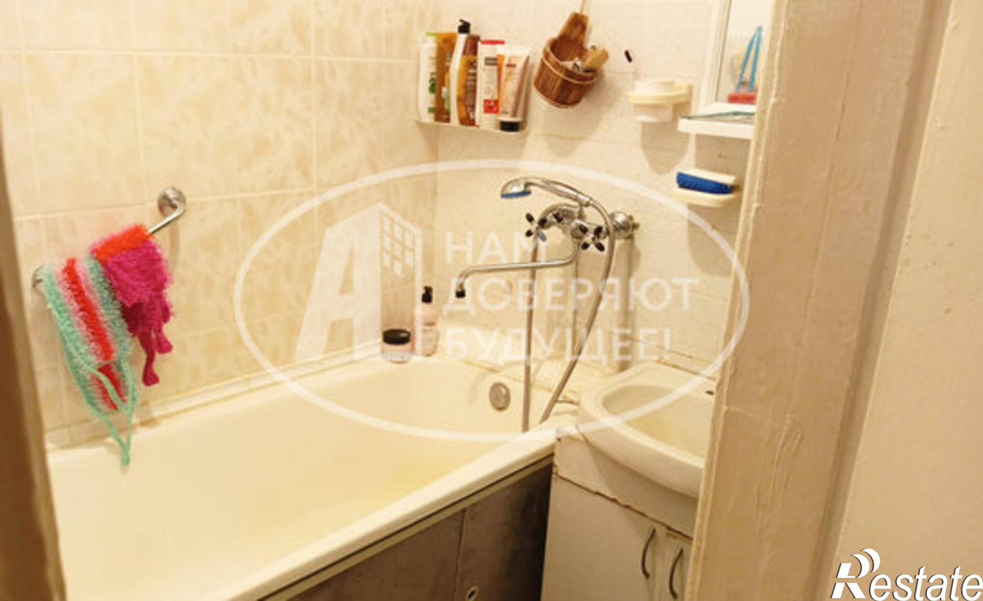 Купить квартиру за 4 990 000 рублей на улица Кабалевского, 10