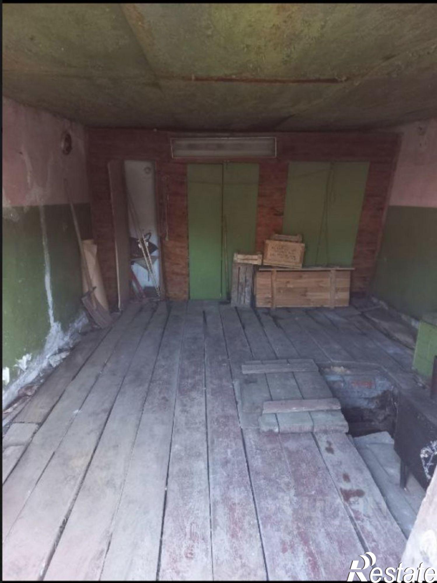 Купить гараж, место в паркинге за 165 002 рублей