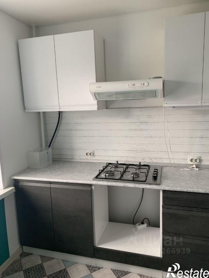 1-комн квартира ул Комарова, 3,  д. 3