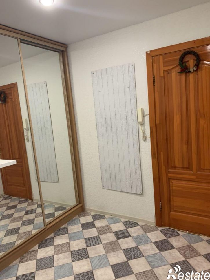 1-комн квартира ул Комарова, 3,  д. 3