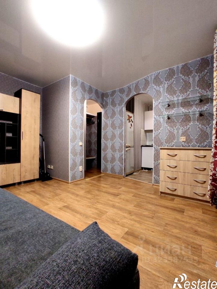 1-комн квартира пр-кт Победы, 18,  д. 18