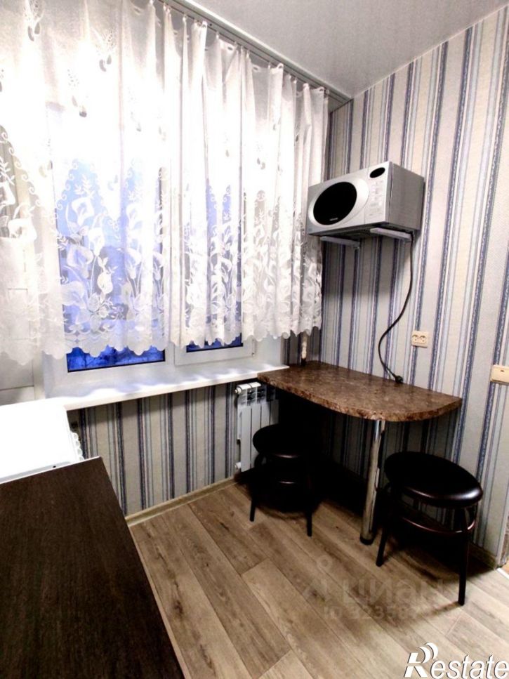 1-комн квартира пр-кт Победы, 18,  д. 18