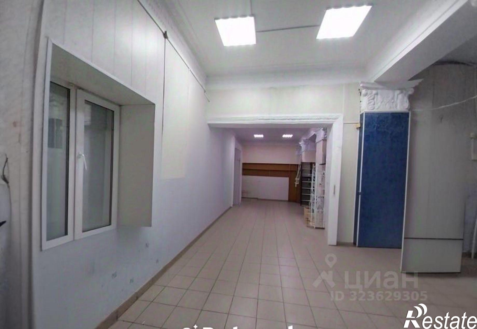 Купить торговое помещение за 4 620 500 рублей на улица Энергетиков, 3