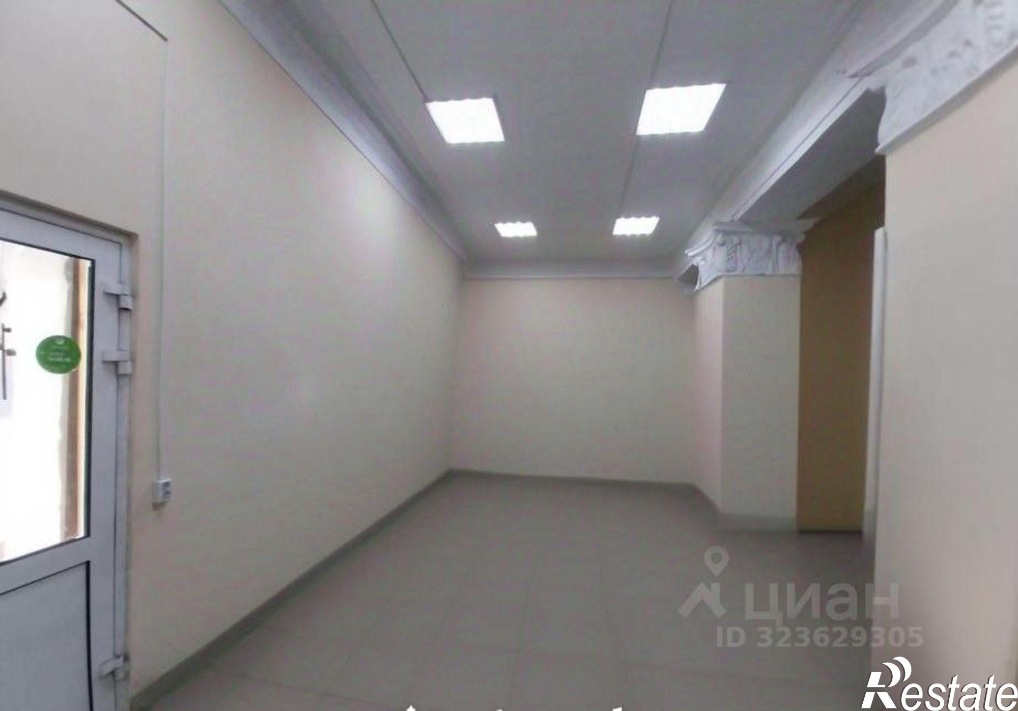 Купить торговое помещение за 4 620 500 рублей на улица Энергетиков, 3