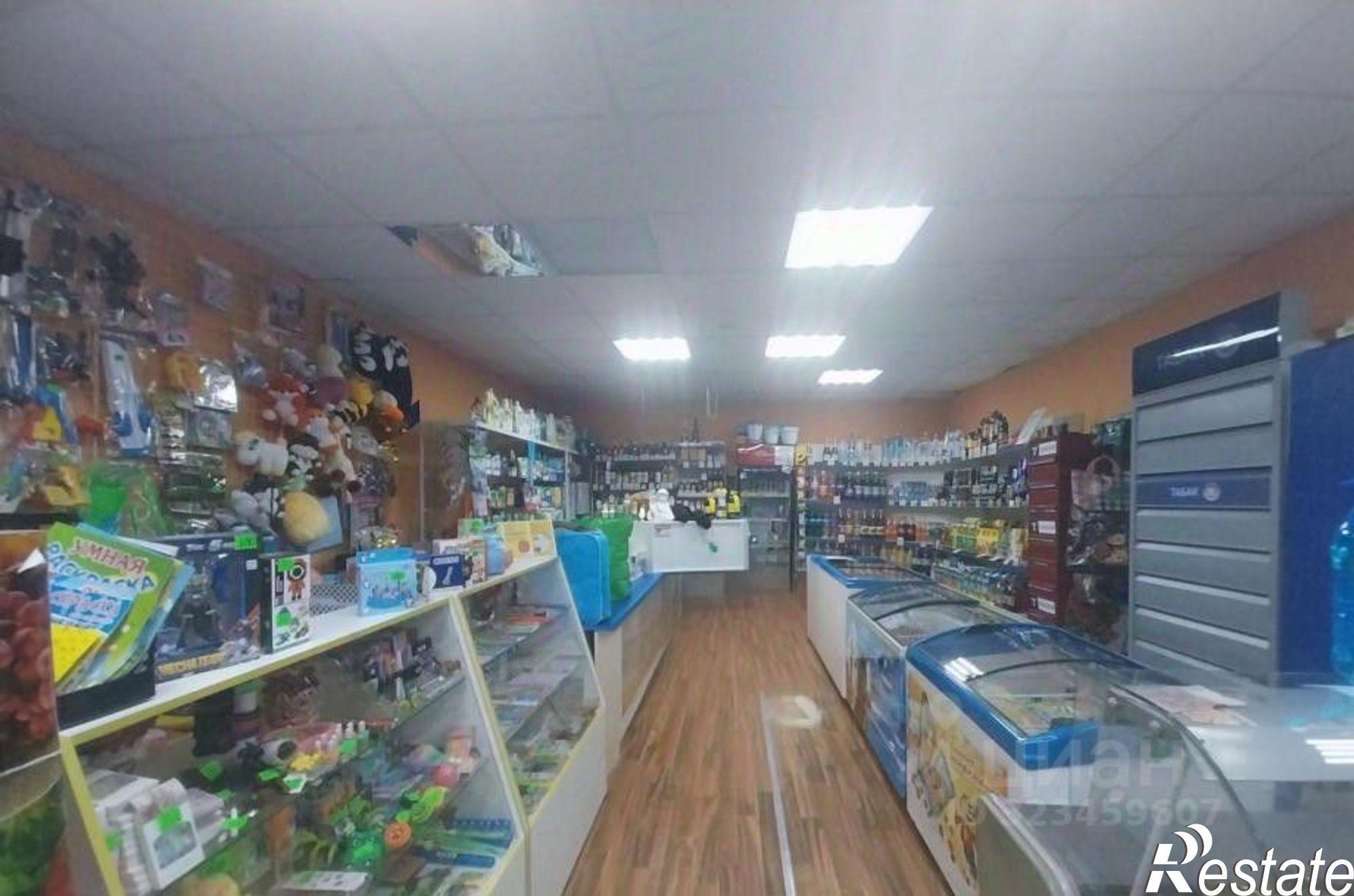 Купить торговое помещение за 3 071 500 рублей на г Александровск, рп Яйва