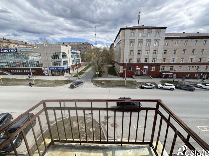 3-комн квартира г Березники, ул Карла Маркса, д 51