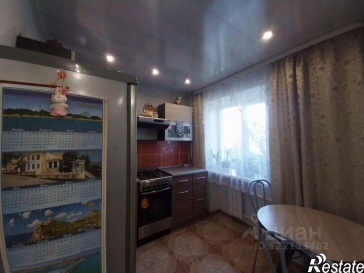 2-комн квартира г Александровск
