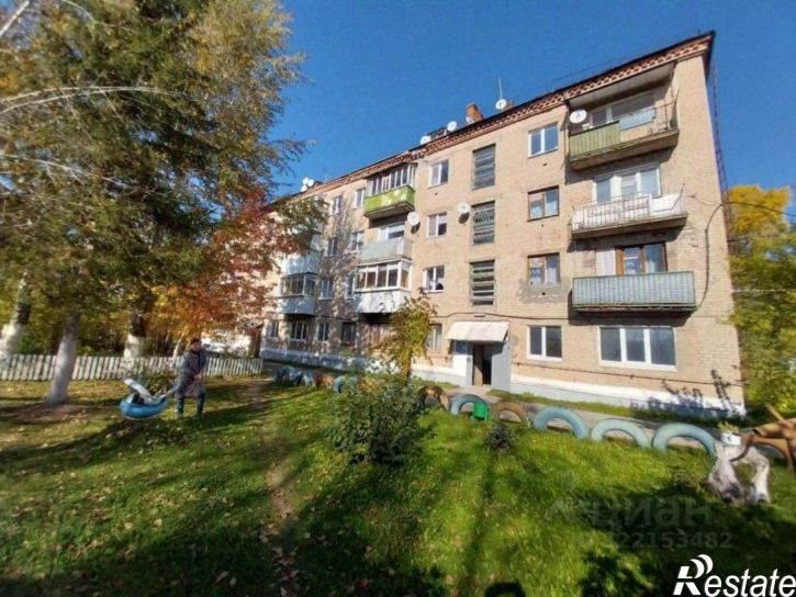 2-комн квартира г Александровск