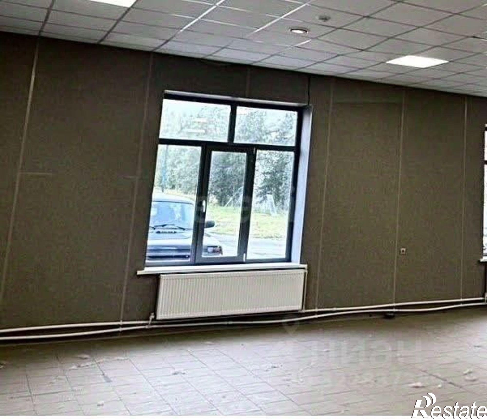 Сдать торговое помещение за 150 000 рублей