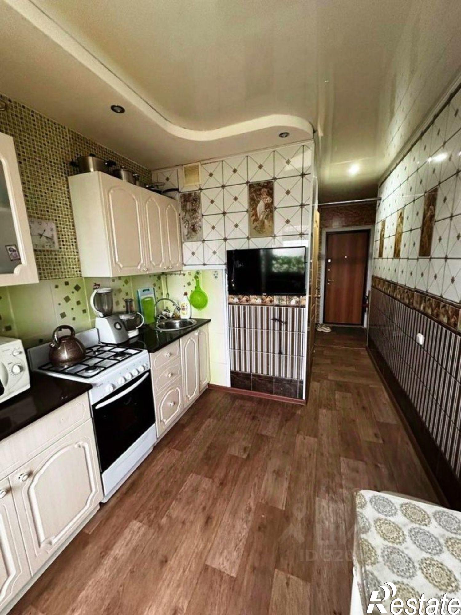 Купить квартиру за 2 550 000 рублей на Октябрьский проспект, 9