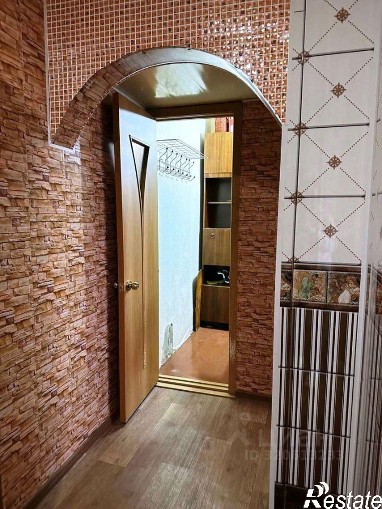 Купить квартиру за 2 550 000 рублей на Октябрьский проспект, 9