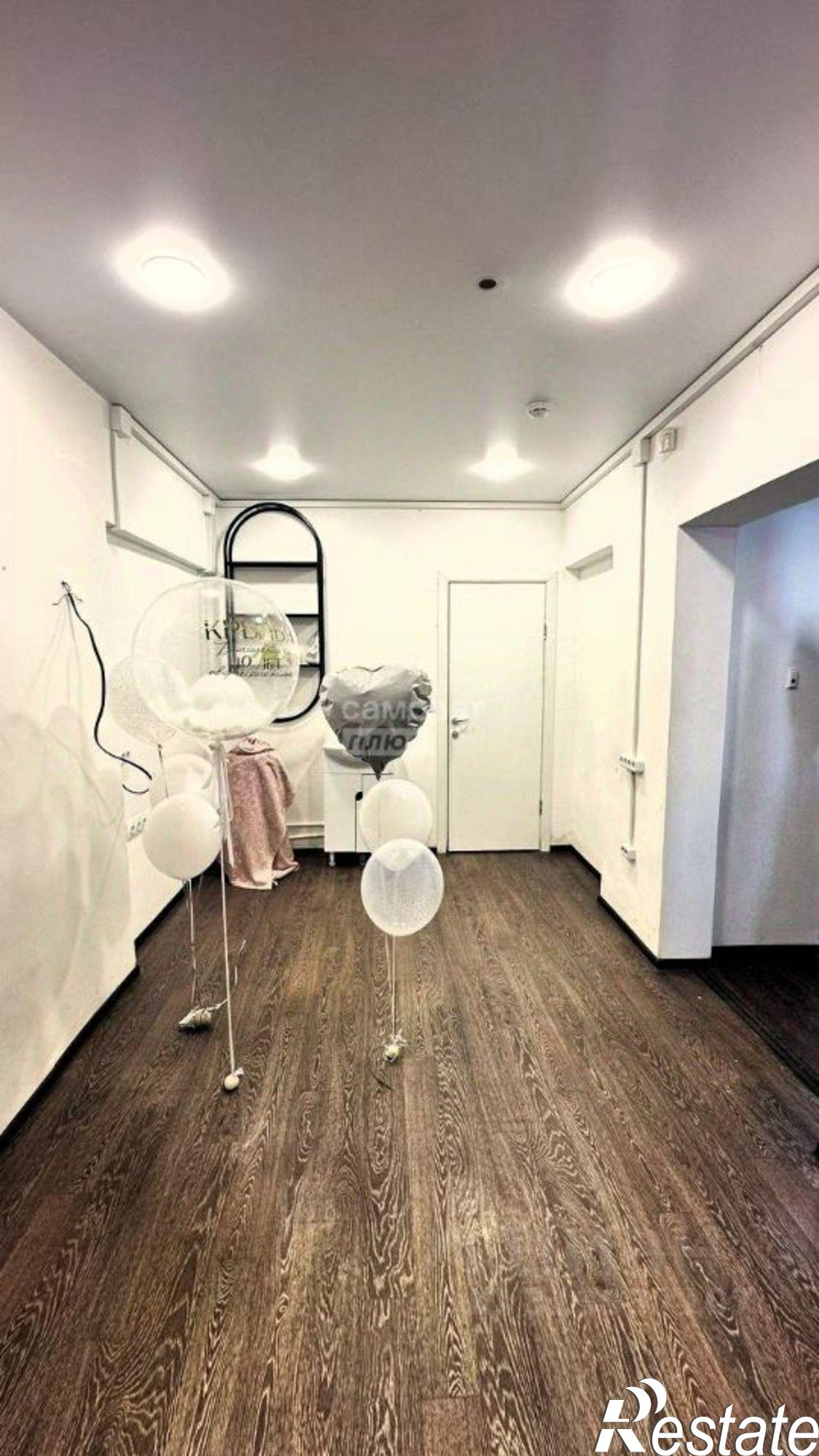 Купить торговое помещение за 6 472 270 рублей на Краснокамск г., Большевистская ул., д.9