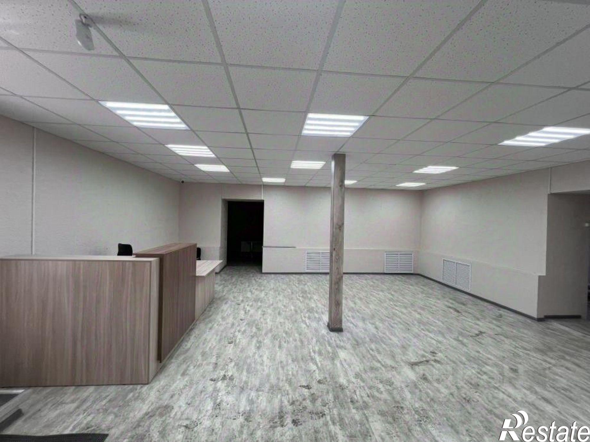 Купить торговое помещение за 3 495 370 рублей на г Березники, ул Новаторов, д 18