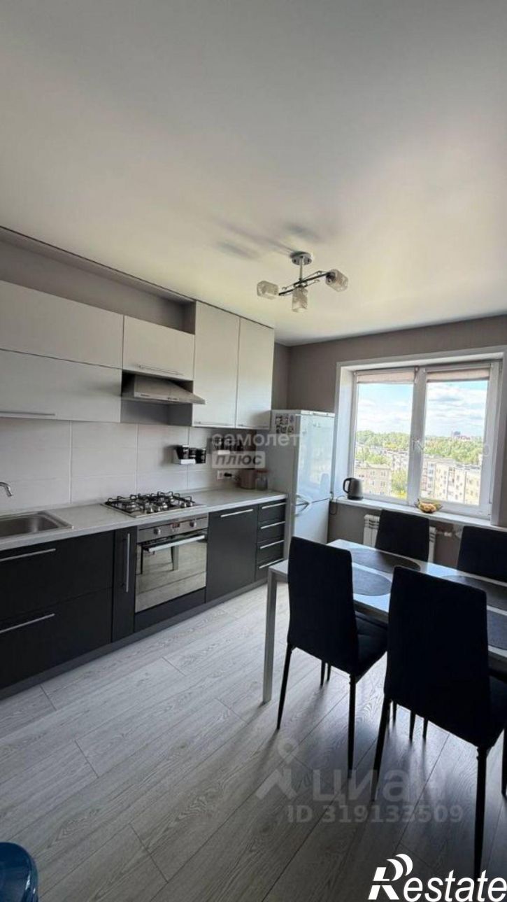 3-комн квартира улица 10 Пятилетки, 4,  д. 4